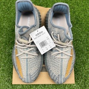 New in box adidas yeezy boost 350 V2 Israfil men’s size 8 US